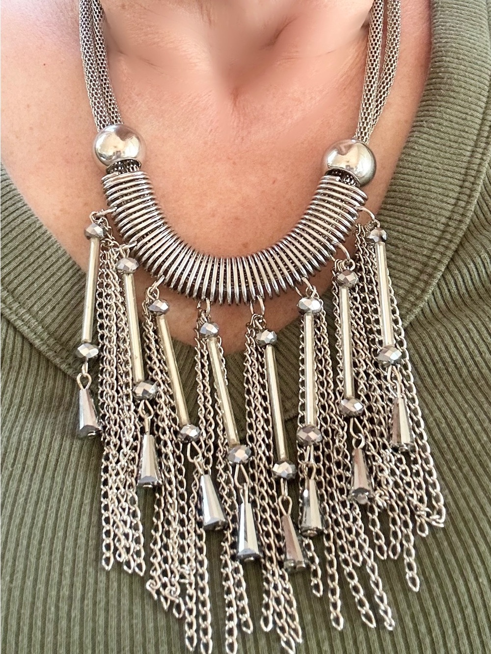 Chuns Fashion Silver Fringe Tassel Bib Necklace Statement